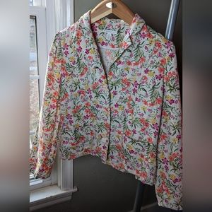 14P 100% linen JM Collection Petites  floral long sleeve three-button jacket.
